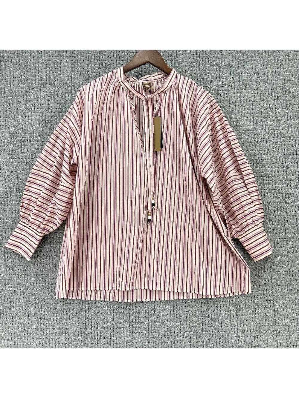 Boss Blouse Womens Size 4 Pink Cream Bateco Oversized Stripe Top Tie Neck NWT